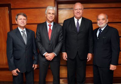 Da esquerda para direita: Paulo Carvalho, Eduardo Gerk, Samir Awad e Osmond Coelho.